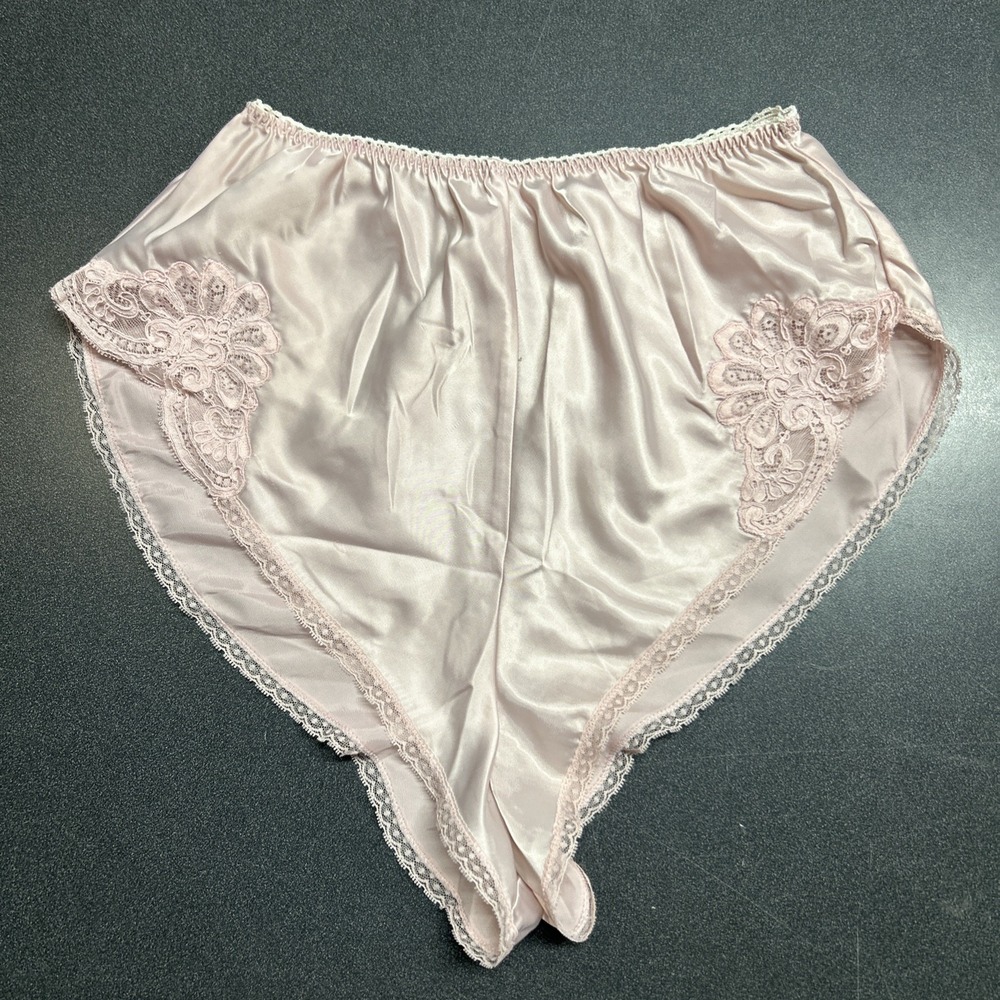 Barbizon Vintage Women's Pink Satin Lace Floral Brief Panties Size M Regular
